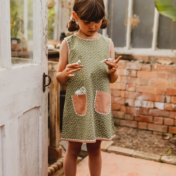 Green Dress - Picture 3 of 8